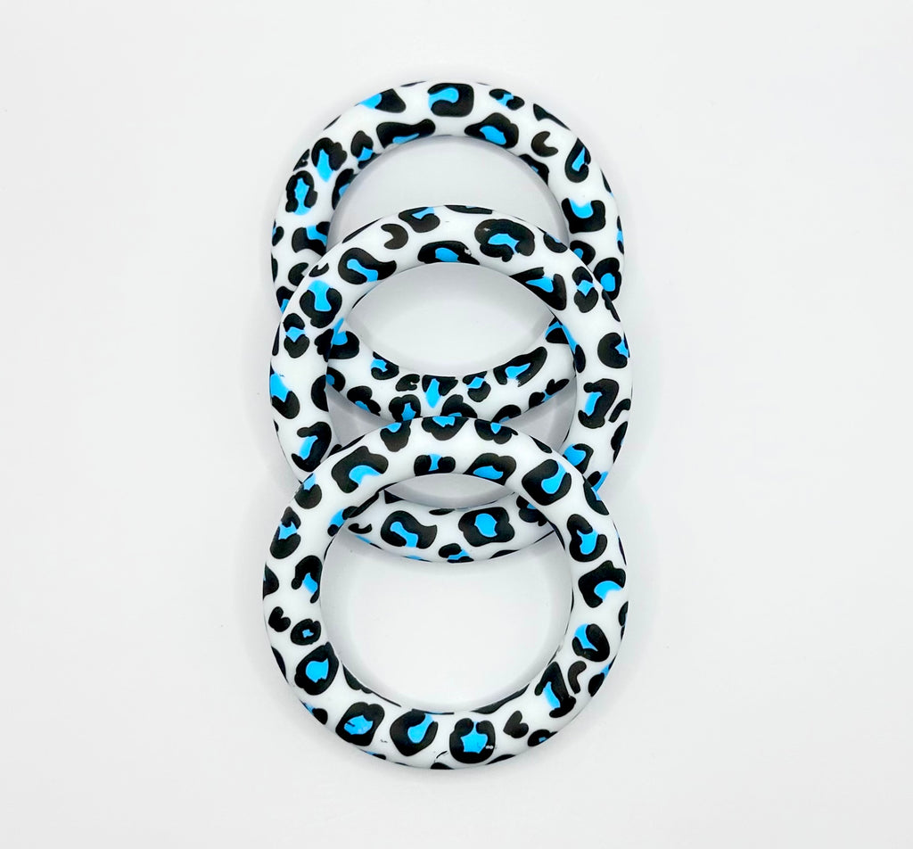 Turquoise leopard print 65mm silicone ring