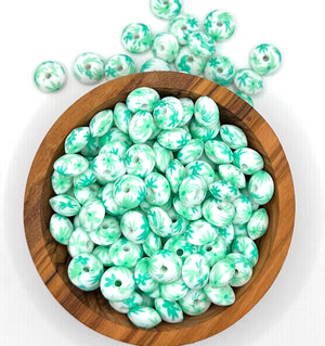 Turquoise and mint daisy print (HBK exclusive) 12mm lentil silicone bead