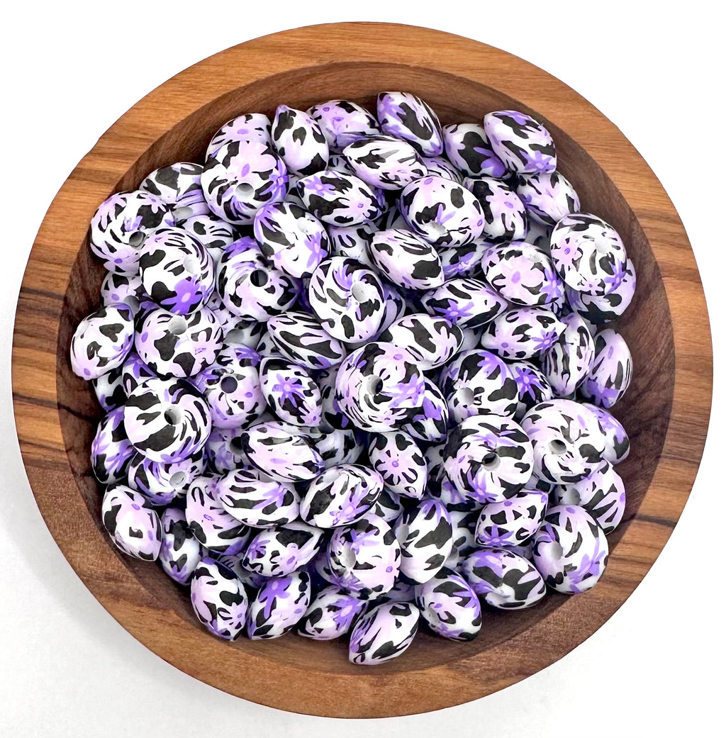 12mm purple daisy cow print (HBK exclusive) silicone lentil